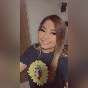 Meet your Posher, Dolores